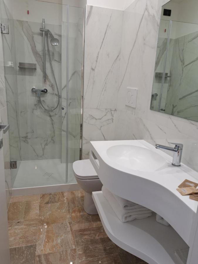 Hotel Consuelo Линьяно-Саббьядоро Экстерьер фото