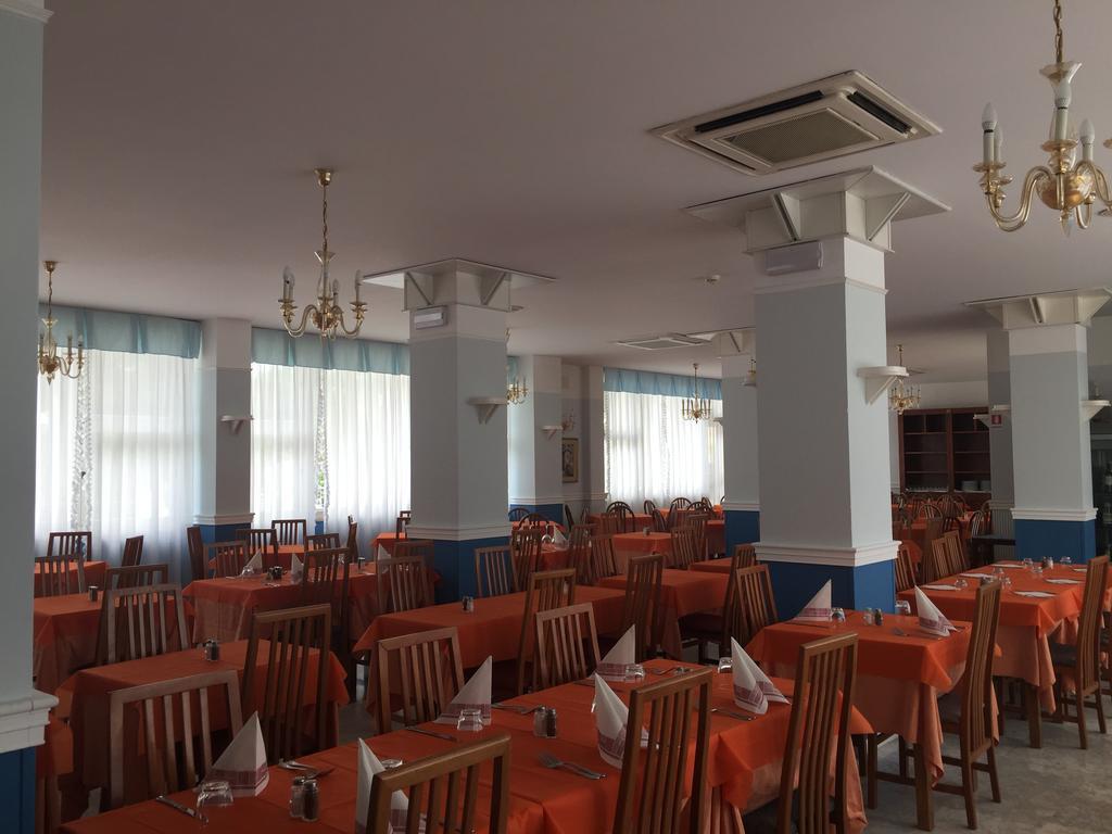 Hotel Consuelo Линьяно-Саббьядоро Экстерьер фото